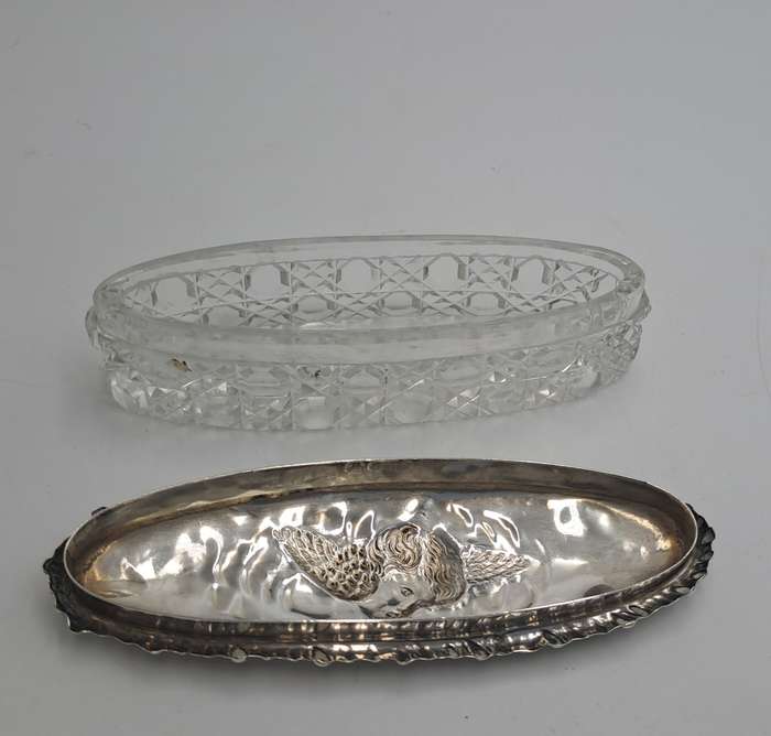 Antique 1903 Sterling Silver & Cut Glass Art nouveau vanity jar- by John and William Deakin