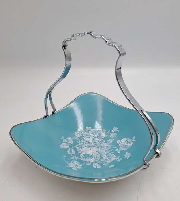 Vintage 1960's Midwinter Stylecraft Bon Bon Dish Staffordshire England. 13,5cm x 15cm x 15cm
