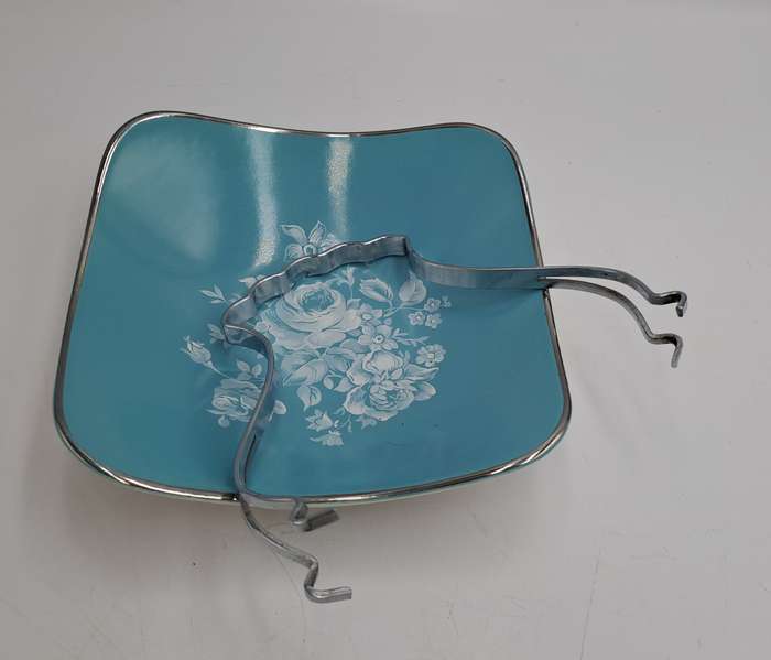 Vintage 1960's Midwinter Stylecraft Bon Bon Dish Staffordshire England. 13,5cm x 15cm x 15cm