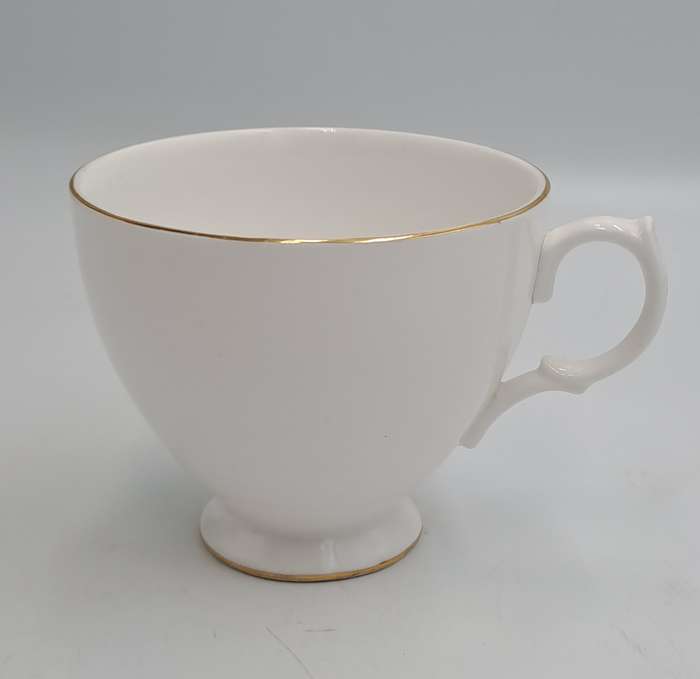 Replacement - Vintage Queen Anne Cup F 37 no 6  Bone China England (3 Available)