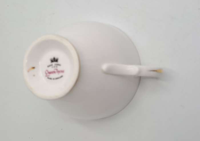 Replacement - Vintage Queen Anne Cup F 37 no 6  Bone China England (3 Available)