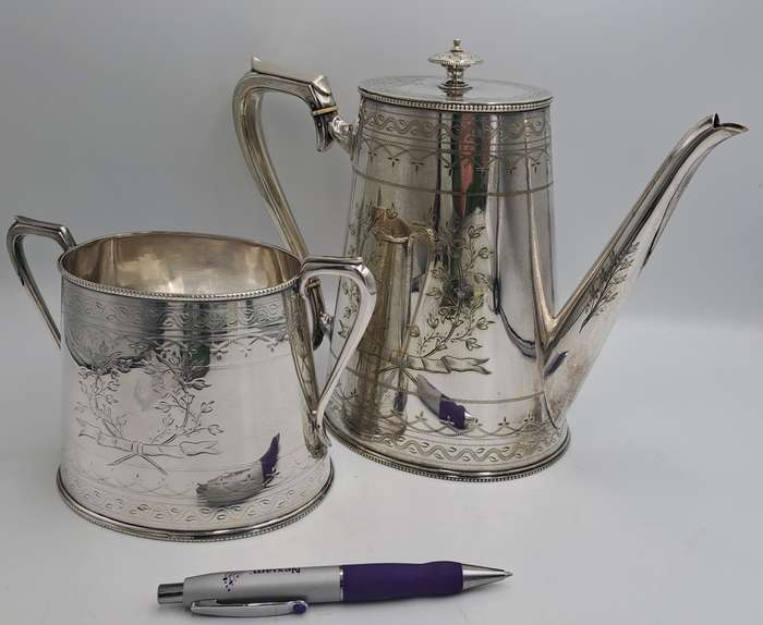 Large Antique Victorian Silver Plated Tea pot and Sugar Pot