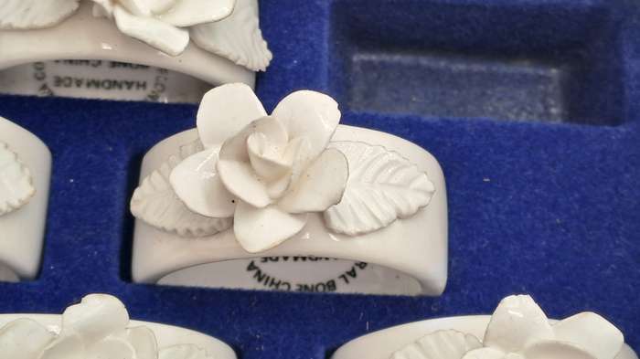 6 Handmade Floral Bone China Co.  Servette Rings Durban - Boxed