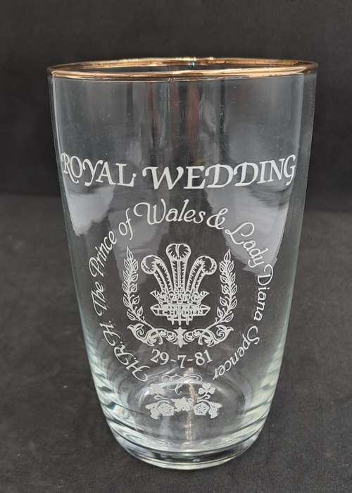 29-07-1981 Royal Wedding Charles and Diana commemorative Glass 120x72mm