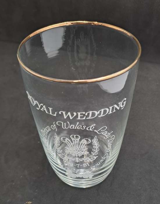 29-07-1981 Royal Wedding Charles and Diana commemorative Glass 120x72mm