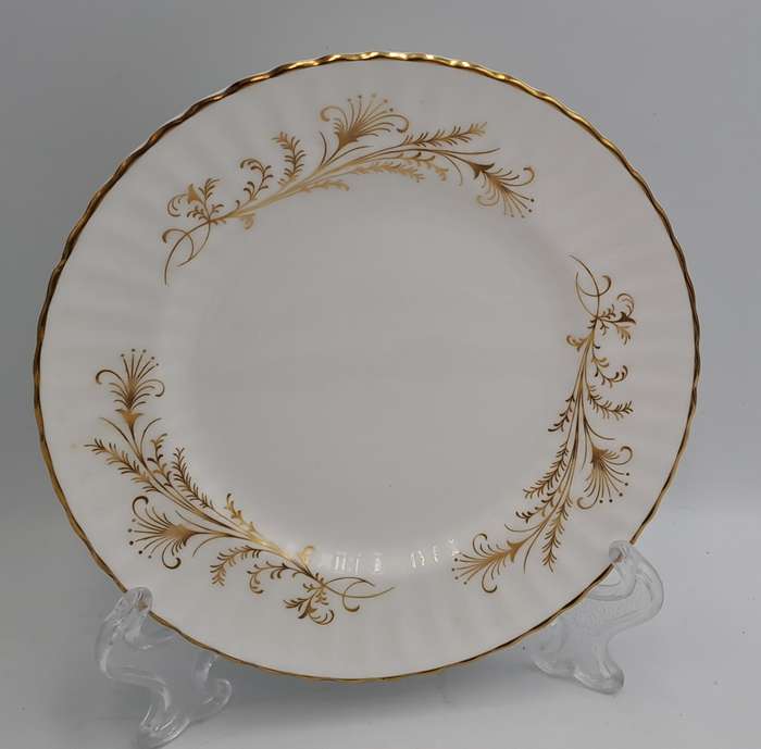 Vintage Paragon Lafayette Soup cup and plate- By appoint. to the Queen- CUP has hairline Crack