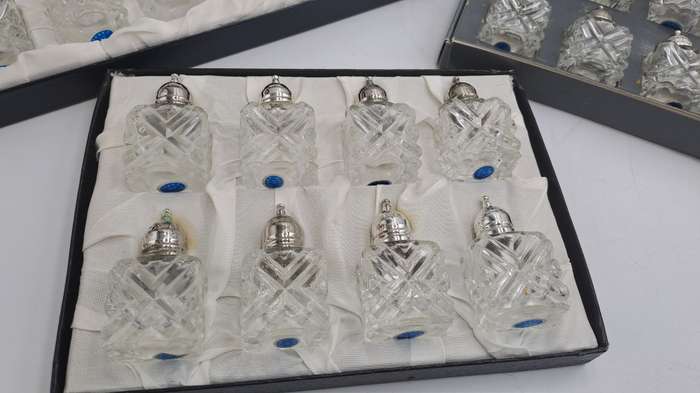 22 pc Glass Salt and Pepper Shakers -Made in Japan -Boxed -USED SEE CONDITION