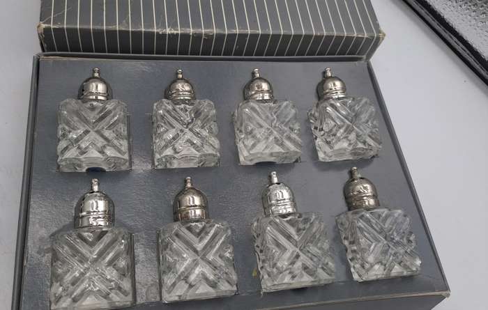 22 pc Glass Salt and Pepper Shakers -Made in Japan -Boxed -USED SEE CONDITION