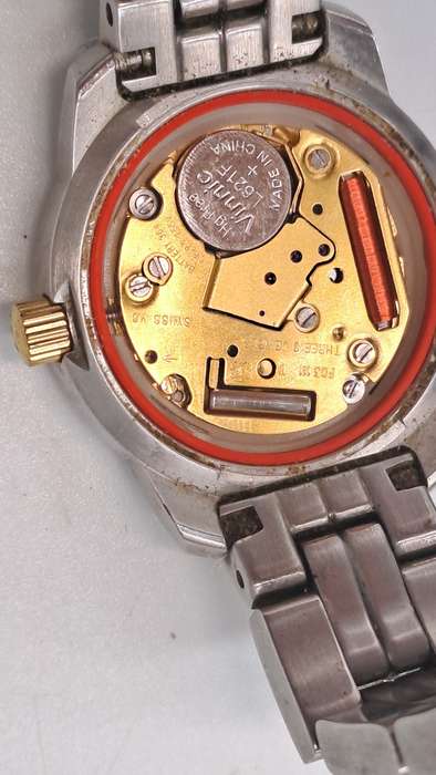 Pre-Owned Ladies Tissot 1852 PR100 Quartz Watch -Working