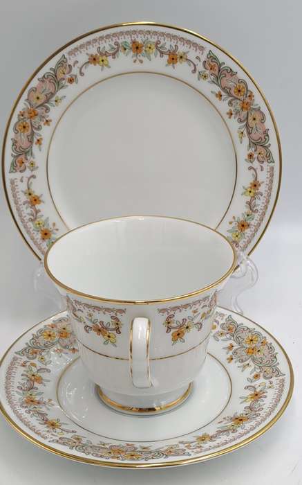 Vintage 1975-1982 Contemporary Noritake Tea Trio CLARA 2687 Fine China-Sri-Lanka (6 available)