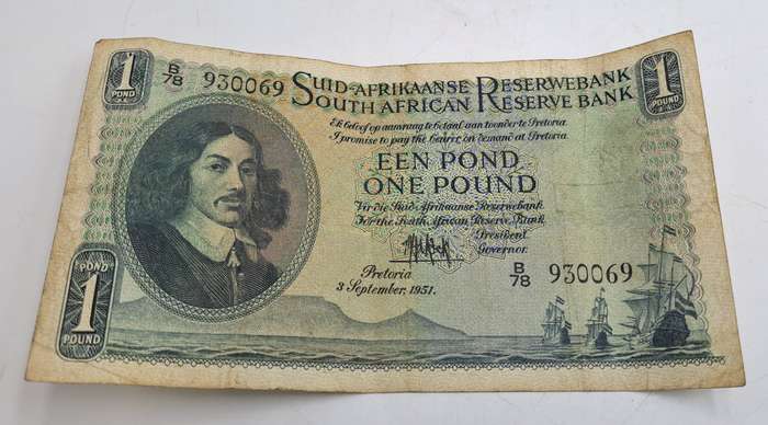 1951 South Africa  1 Pound Note -Afrikaans - English-M.H de Kock