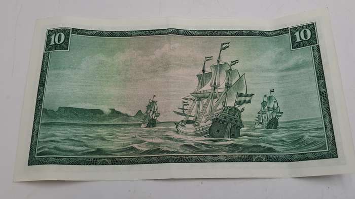 1975-1976 South Africa 10 Rand Note -Afrikaans -English TW de Jongh