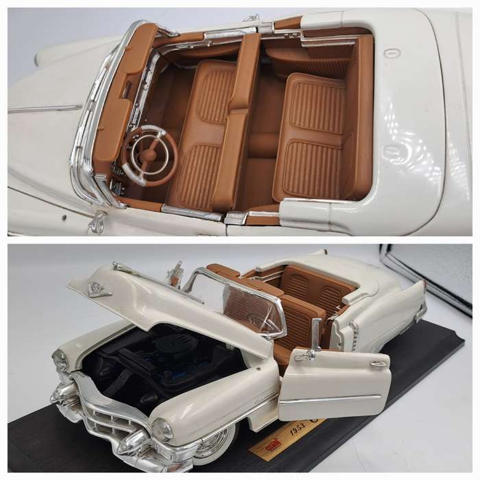 Pre-owned 1953 Cadillac Eldorado 1:18 Die Cast -Anson Model