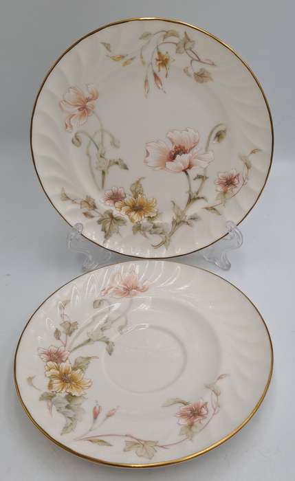 Vintage Gorham TRELLIS Fine China Tea Trio 24kt Gold Hand Banded Japan-Mint -CUP CHIPPED