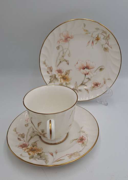 Vintage Gorham TRELLIS Fine China Tea Trio 24kt Gold Hand Banded Japan-Mint -CUP CHIPPED
