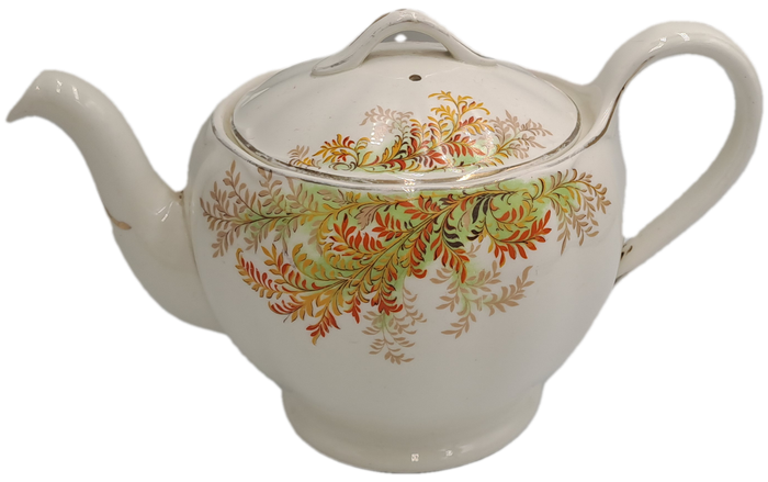 Vintage GRINDLEY Creampetal Tea Pot with Lid