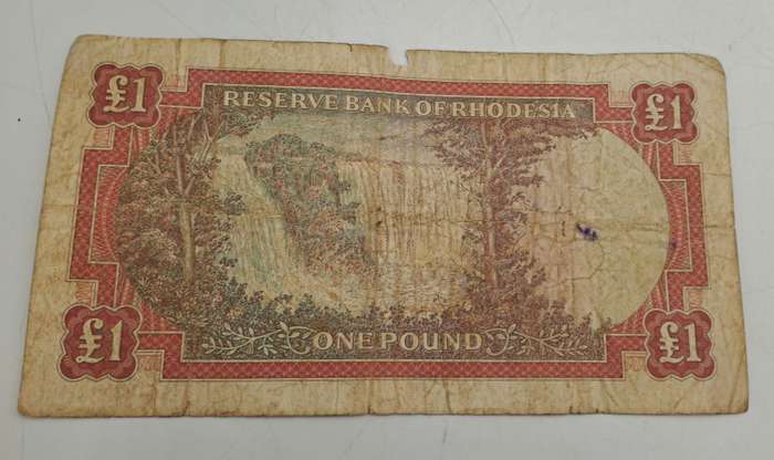 Rare!!!! Rhodesia 14 Oct 1968 One Pound banknote