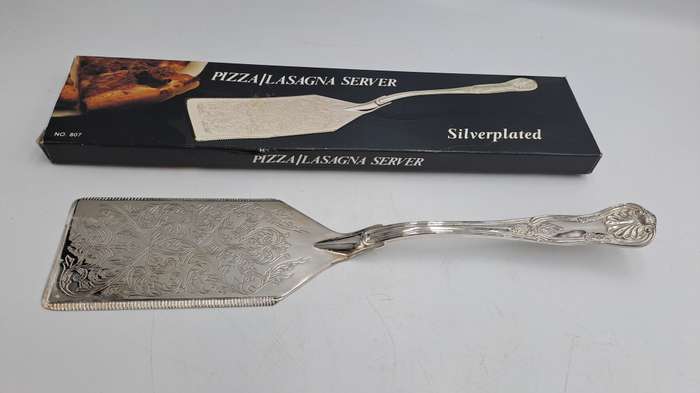 Vintage Silver Plated Pizza/Lasagna server-Boxed