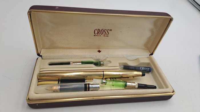Vintage Cross Fountain Pen 14kt -385 Gold Nib interchangeable to Rolling Ball pen