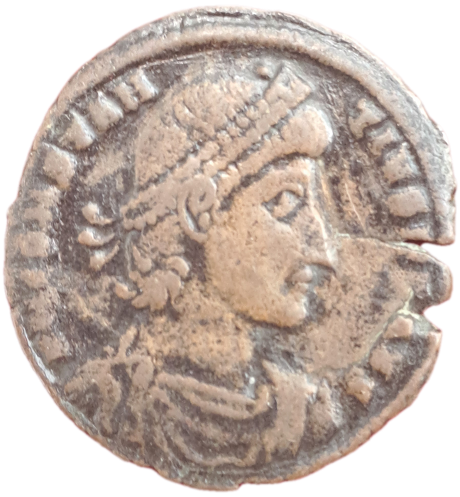 Ancient Roman Coin CONSTANTIUS II Centenniolis 336-360 A.D. GALDIATOR HORSEMAN WAR BATTLE