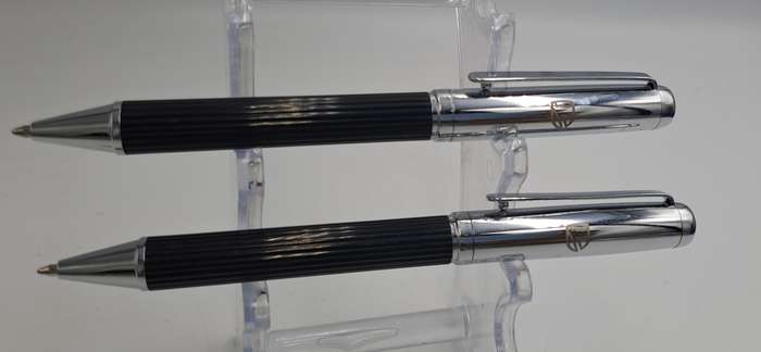 2 Corporate Gift Pens with Parker Refills Standard Bank Branded - Made in Taiwan -In Cases