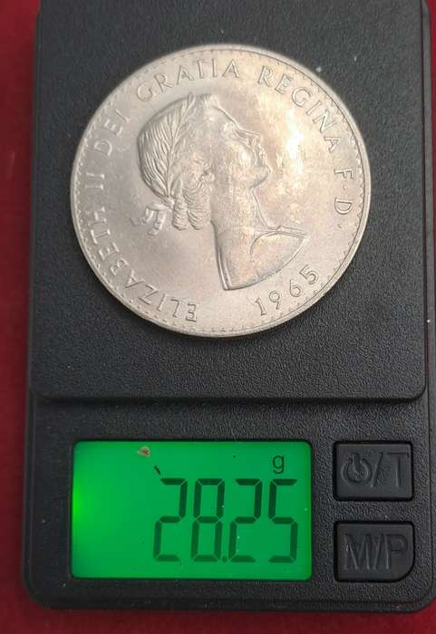1965  United Kingdom  1 Crown - Elizabeth II Churchill