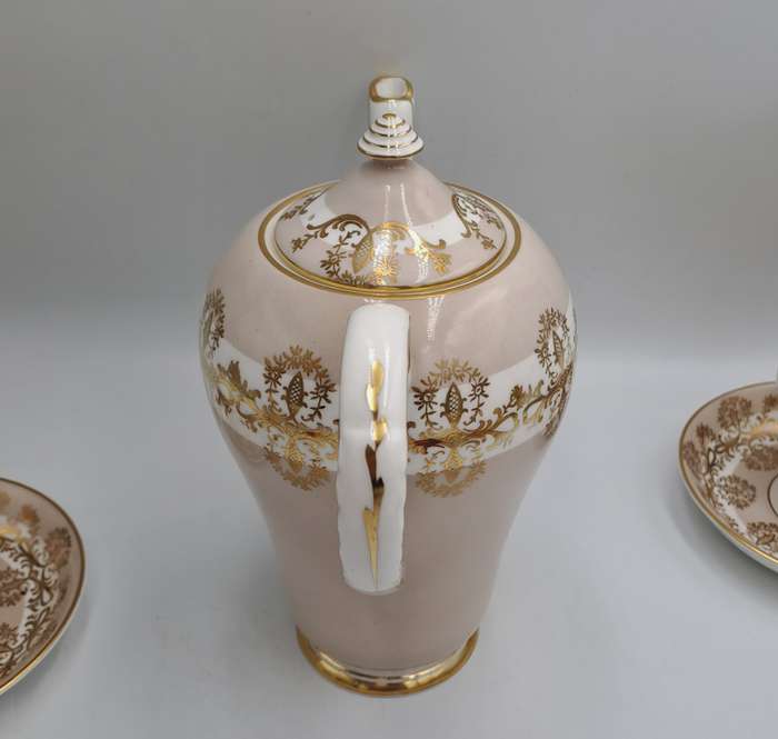 Beautiful 16pc Vintage Royal Grafton Fine bone China Tea set -Gold Trim -Mint Condition