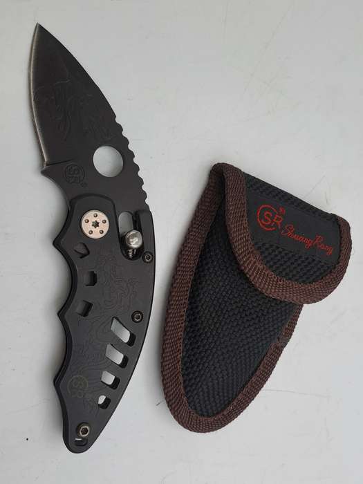 CSR Claw Folding Knife in pouch