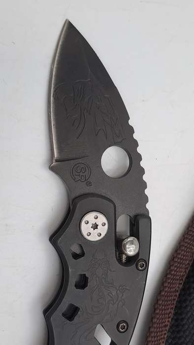 CSR Claw Folding Knife in pouch