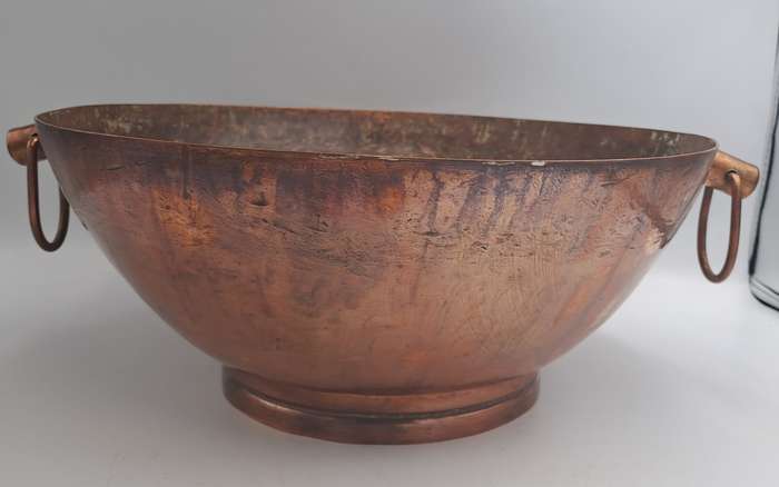 Large Original Vintage DE KLERK Red Copper Bowl with Handles 38cm x 31,8cm x 14,3cm