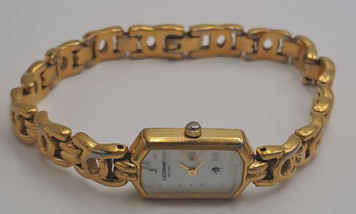 Vintage Ladies Swiss Gold Plated LICORNE Milano Mechanical watch-working
