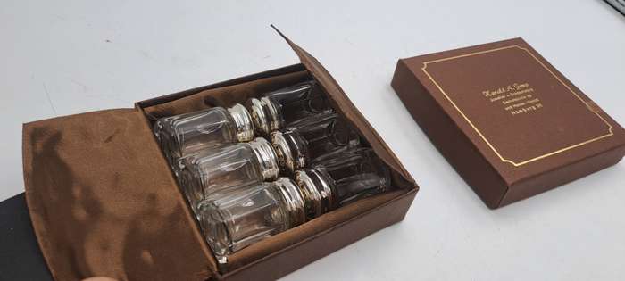 6 Unused Salt Shakers with .925 Sterling Silver Caps Boxed Harald A.Gemp Juwelers Hamburg