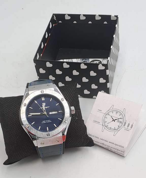 Unused Poedager Men's fashion watch-3ATM 925B -still in Box