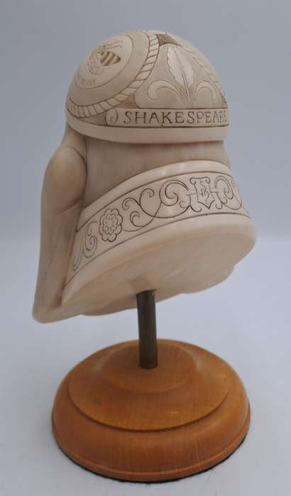 SUPER RARE!!! Original John Biccard Shakespeare Statue on Plinth-Crushed Marble 15cm tall