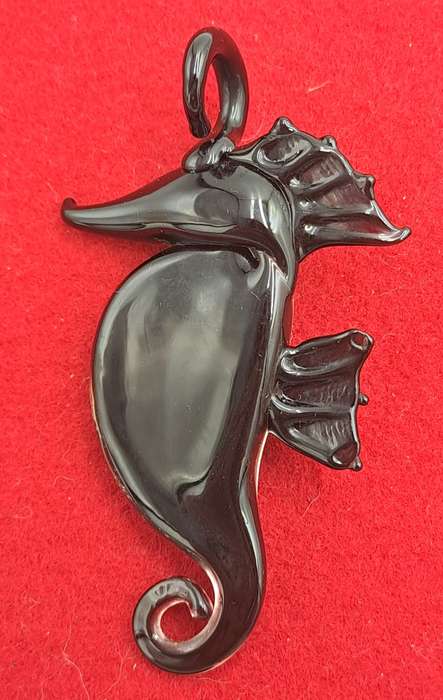 Murano Art Glass Seahorse Pendant 7cm x 4cm