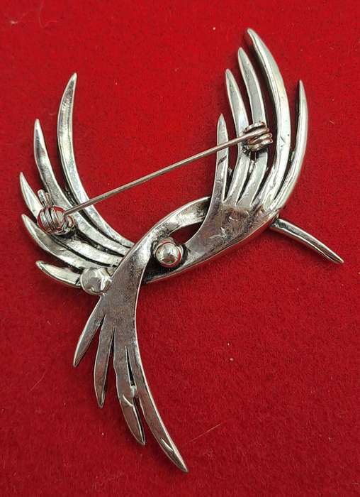Vintage Marcasite Brooch -White Metal 5,5cm x 6,8cm