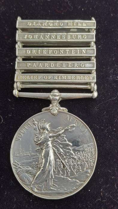 Boerwar 1899-1900 Queen Victoria QSA Medal Awarded to- 4445 Pte. F.Fountain 12 R. Lancers -5 clasps