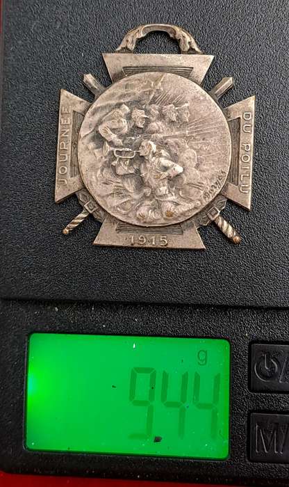 Antique 1915 WWI French War Medal Day of the soldier -Journee Du Poilu French Patriotic Medal