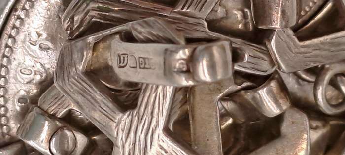 Antique Sterling Silver Bracelet with 3 Silver Coins 1896 ZAR 2½ Shillings,1896 6 Pence, UK 1888 4 P