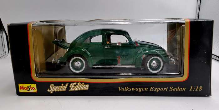 Maisto Special Edition Volkswagen Export Sedan 1951 1:18 Die Cast Metal
