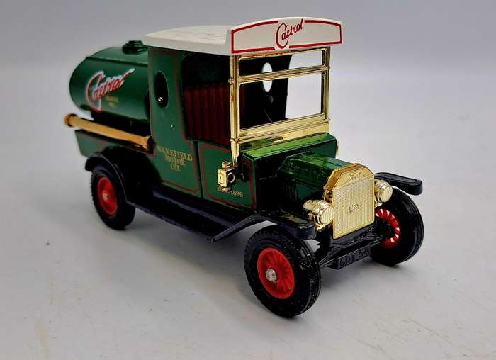 1978 Matchbox Y-3 Models of Yesteryear 1912 Ford Model T Castrol Tanker- Lesney Products