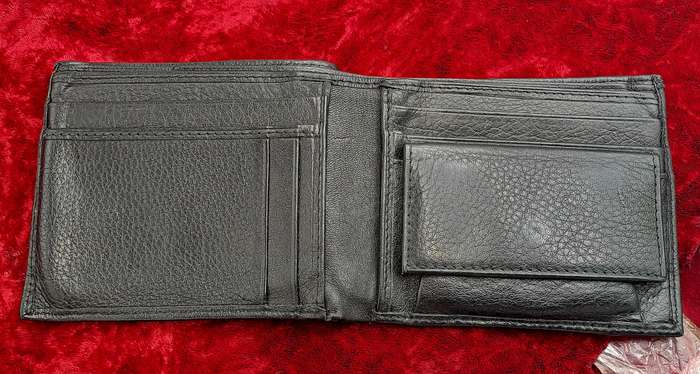 Pre-Owned Men's Black Leather Wallet Branded ABSA PRIVATE BANK