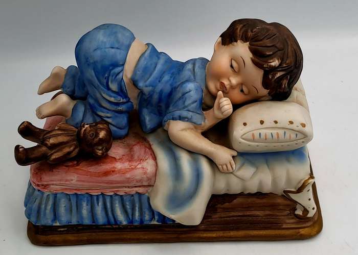 Vintage Ceramic Sleeping Boy Figurine 10,5cm x 17cm x 11cm