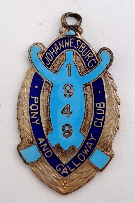 Vintage 1949 Johannesburg Pony& Galloway CLUB No  39 Badge -Brass & Enamel