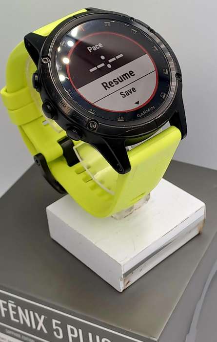 Pre-Owned Garmin Fenix 5 Plus Sapphire Edition Black with green band -Boxed