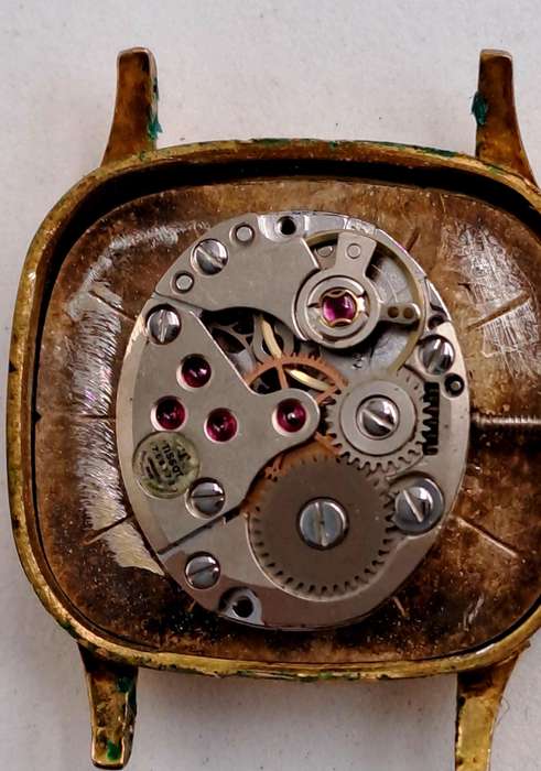 Vintage Gold Plated Swiss Ladies Tissot Stylist watch -working