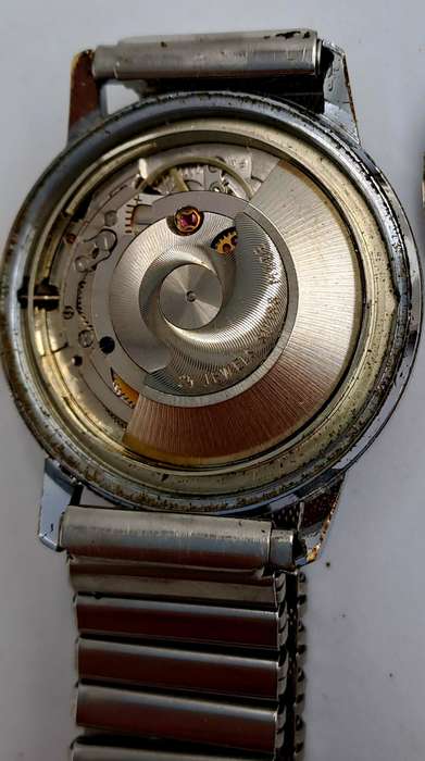 Vintage 1970's Swiss Made Camy Geneve Superautomatic Incabloc Mens watch - Working 25 Jewels