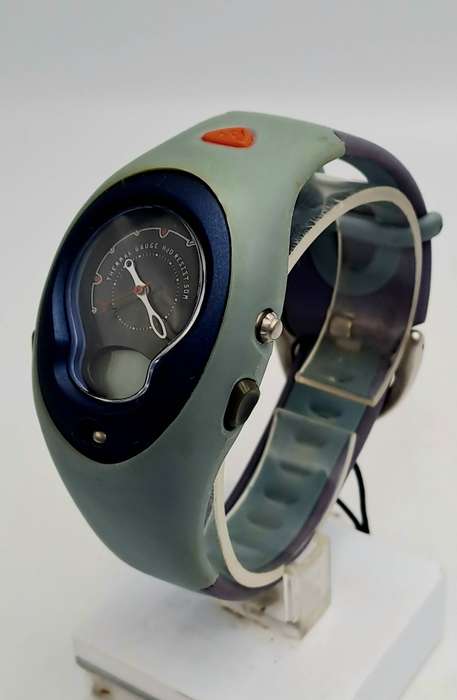 Vintage Nike ACG Thermal Gauge watch Unused -still with Price tag ,needs a Battery