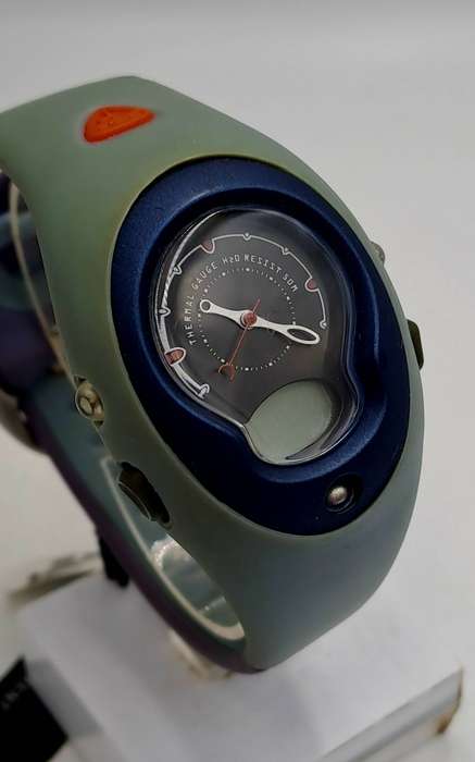 Vintage Nike ACG Thermal Gauge watch Unused -still with Price tag ,needs a Battery