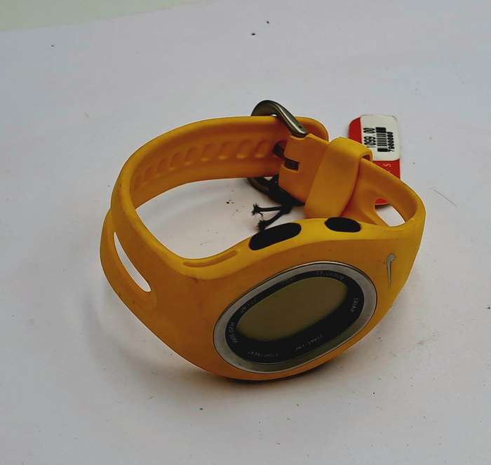 Nike TRIAX S27 WR0066-707 watch Unused -still with Price tag ,needs a Battery